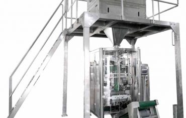 Automatic VFFS packaging machine for detergent powder