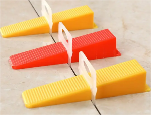 Automatic bag forming filling sealing packaging machine for mixed hardwares product