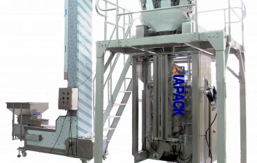 Automatic coffee bean packaging machine (quad sealing bag with degassing valve )